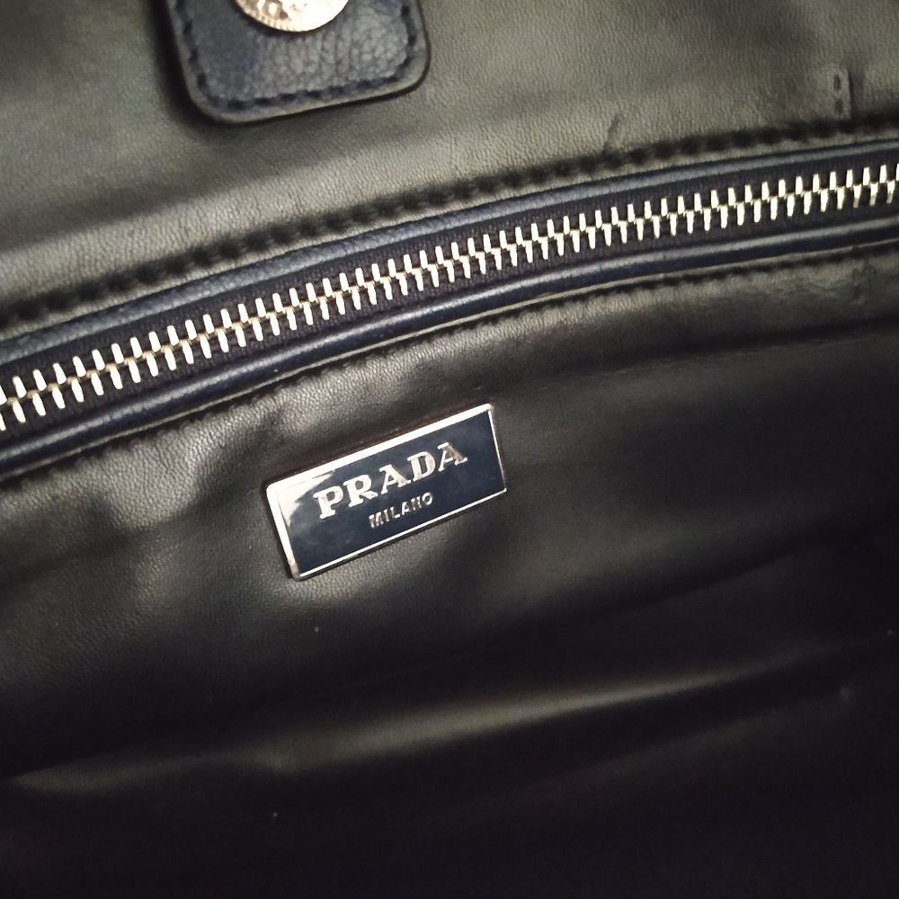 Sold🎀!! Prada Calf Leather Tote - Picture 7 of 16